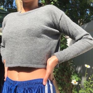 Brandy Melville Cropped Sweater